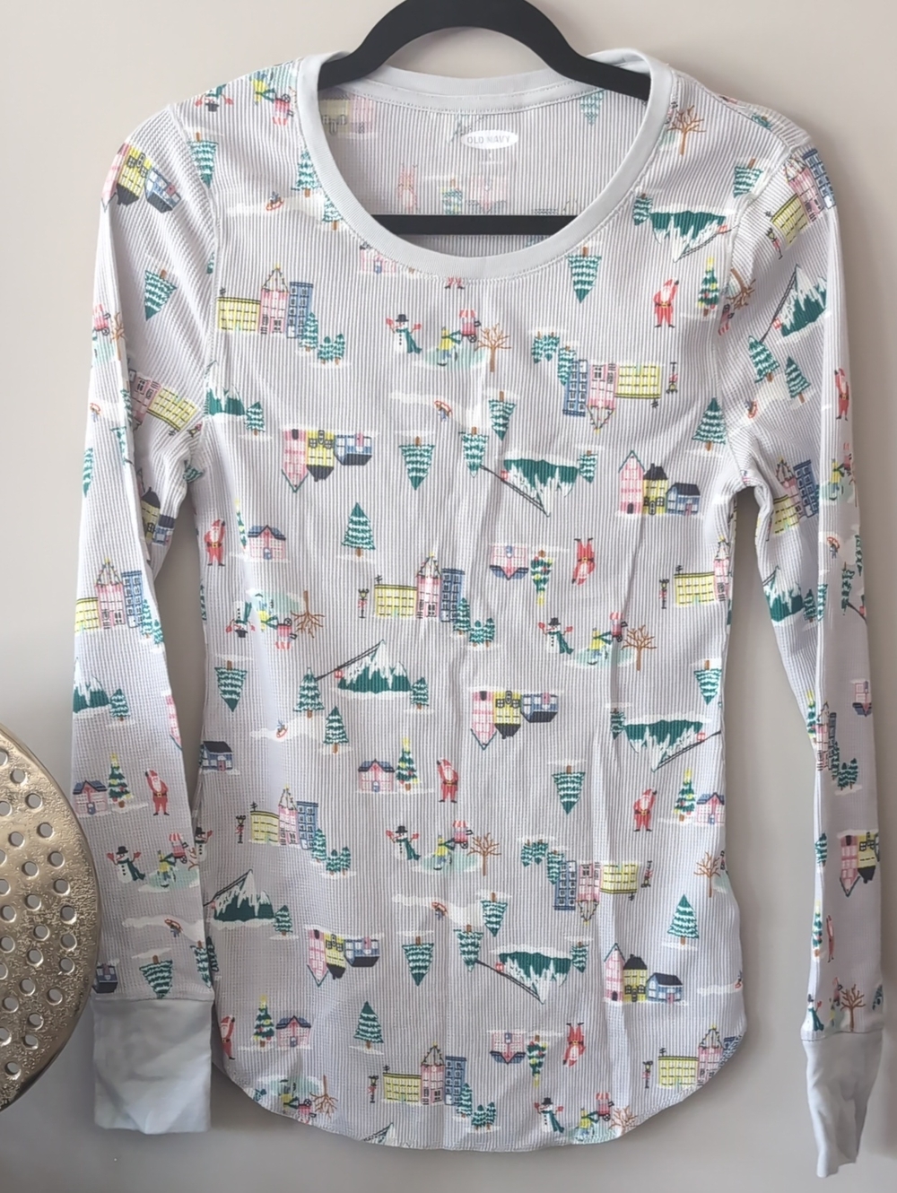 Old Navy Christmas Village Thermal Tee